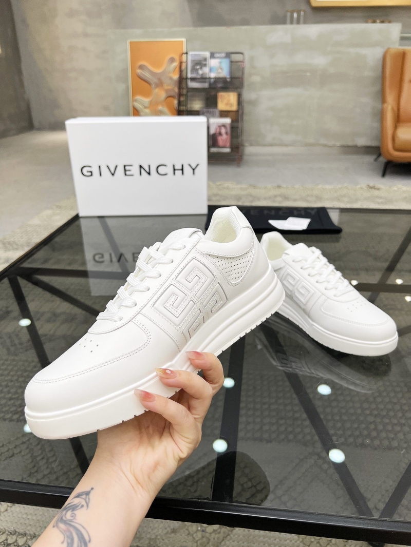 Givenchy Sneakers